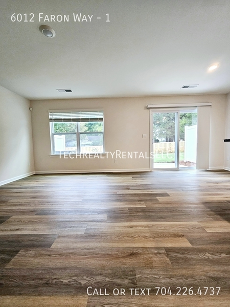 3 bedrooms apartment for rent in Mineral Springs / Rumble Road - North Charlotte, Charlotte