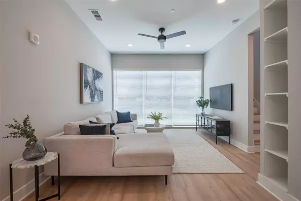 3 bedrooms apartment for rent in Old East Dallas - Ne Dallas, Dallas
