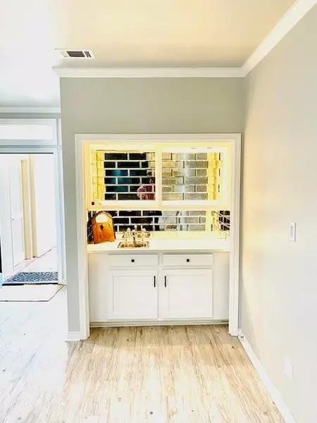 2 bedrooms apartment for rent in Greenway Park - Nw Dallas, Dallas