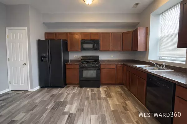 2 bedrooms apartment for rent in Washington Park - South Side, Chicago