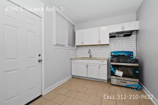 2 bedrooms apartment for rent in Chicago Lawn - Southwest Side, Chicago