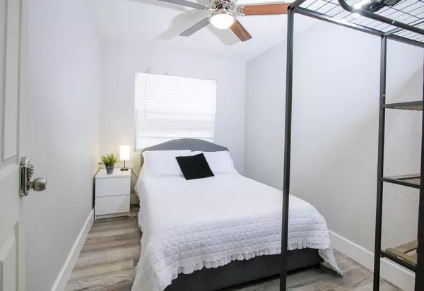 Coliving in Kenwood - Clearwater-St. Petersburg, Tampa