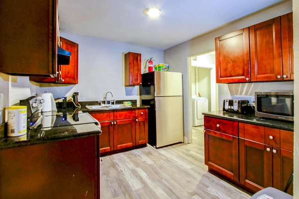 Coliving in Kenwood - Clearwater-St. Petersburg, Tampa