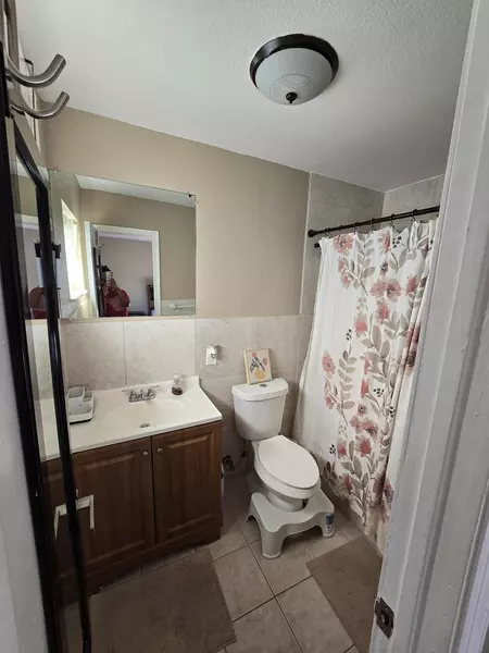 Coliving in Oakland Park - Broward County, Miami