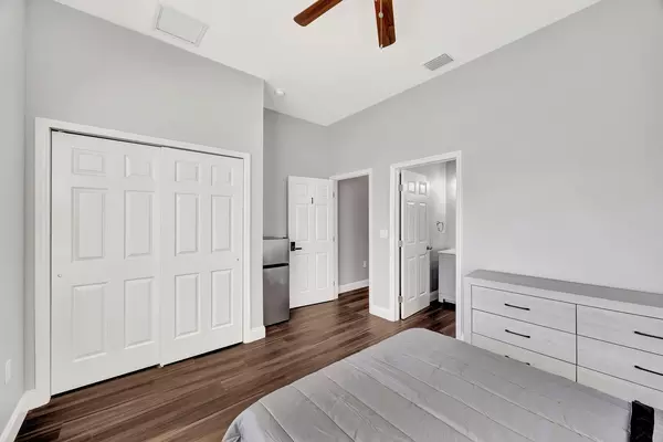 Coliving in Kenwood - Clearwater-St. Petersburg, Tampa