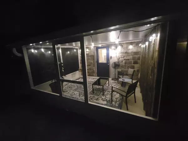 Coliving in Cedar Hills - Westside, Jacksonville