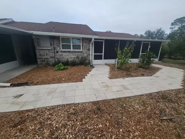 Coliving in Cedar Hills - Westside, Jacksonville