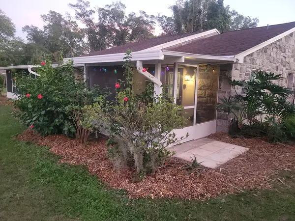 Coliving in Cedar Hills - Westside, Jacksonville