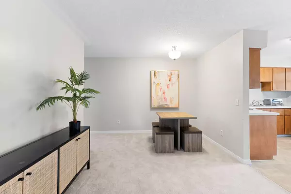 Coliving in Baymeadows - Southside, Jacksonville