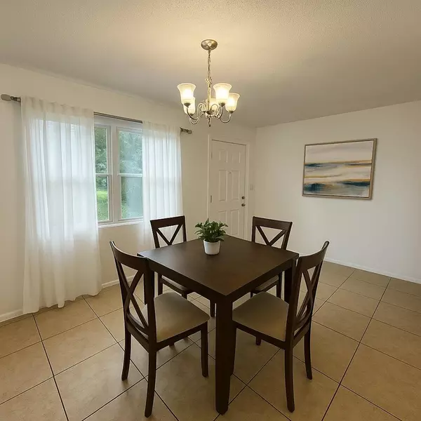 Coliving in Holden Heights - Central Orlando, Orlando