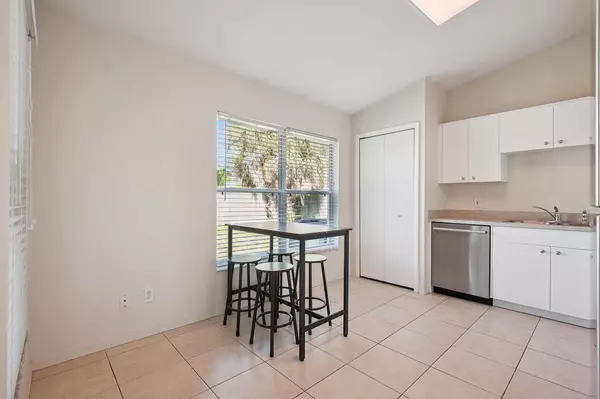 Coliving in Melbourne - Outer Orlando, Orlando