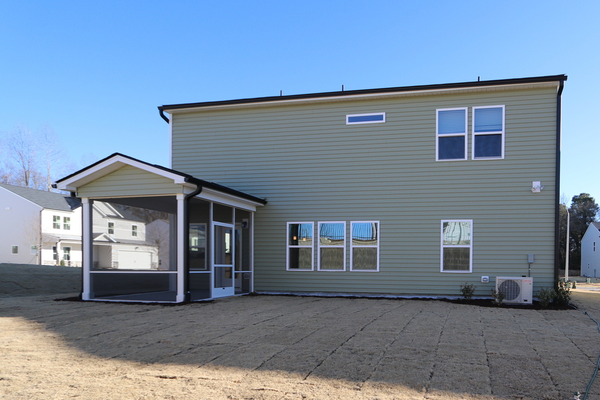 Coliving in Bryson Village - Outer Triangle, Raleigh