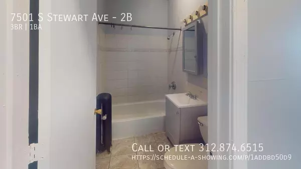 3 bedrooms apartment for rent in Englewood - Southwest Side, Chicago