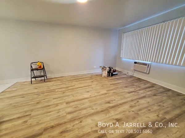 1 bedroom apartment for rent in Chatham - Far Southeast Side, Chicago