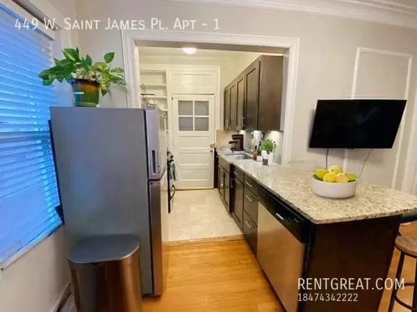 2 bedrooms apartment for rent in Lincoln Park - North Side, Chicago