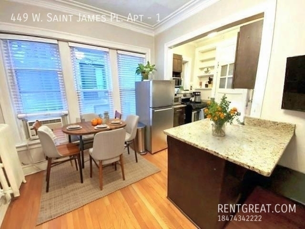 2 bedrooms apartment for rent in Lincoln Park - North Side, Chicago