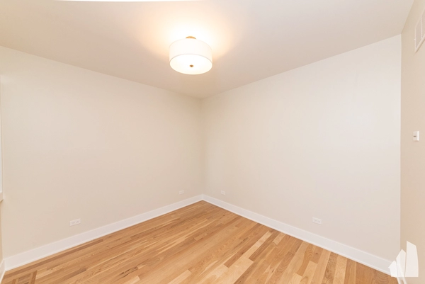 2 bedrooms apartment for rent in Andersonville - Far North Side, Chicago