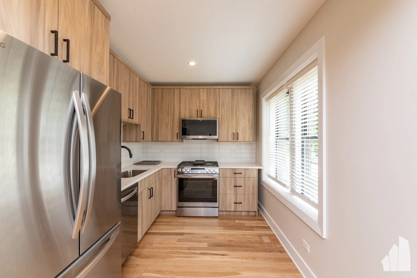 2 bedrooms apartment for rent in Andersonville - Far North Side, Chicago