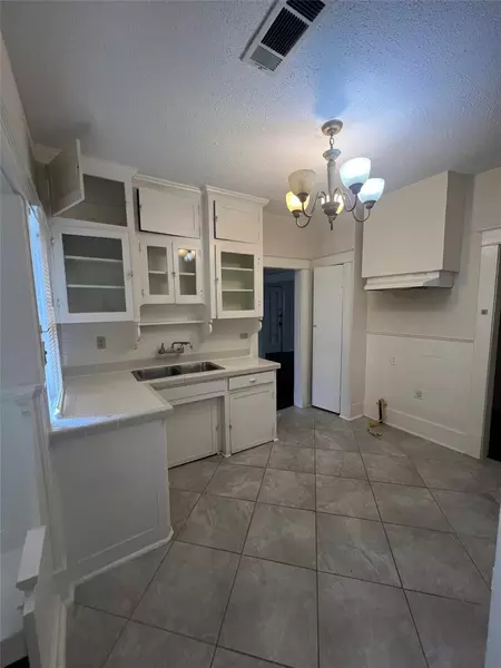 3 bedrooms apartment for rent in Northwood Hills - Ne Dallas, Dallas