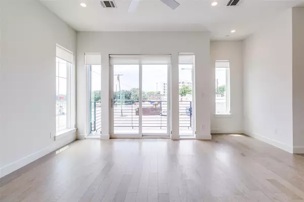 2 bedrooms apartment for rent in Old East Dallas - Ne Dallas, Dallas