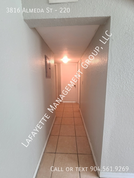 2 bedrooms apartment for rent in Lake Forest - Northside, Jacksonville