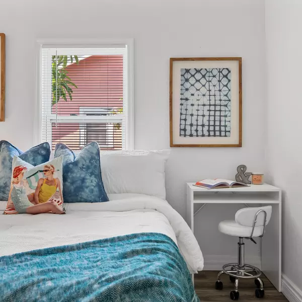 Coliving in Kenwood - Clearwater-St. Petersburg, Tampa