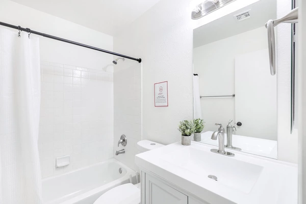 Coliving in Mesa - SE Valley, Phoenix