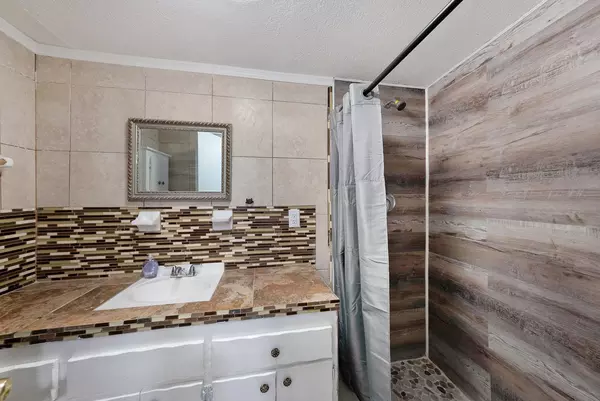 Coliving in Lealman - Clearwater-St. Petersburg, Tampa