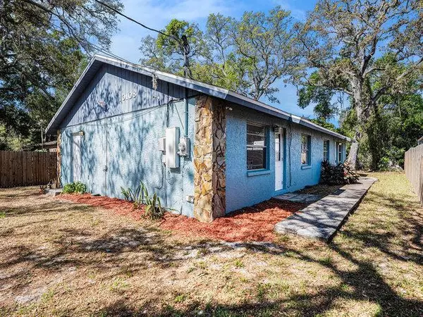 Coliving in University Square - North Tampa, Tampa