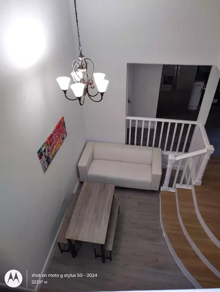 Coliving in Live Oaks Square - East Tampa, Tampa
