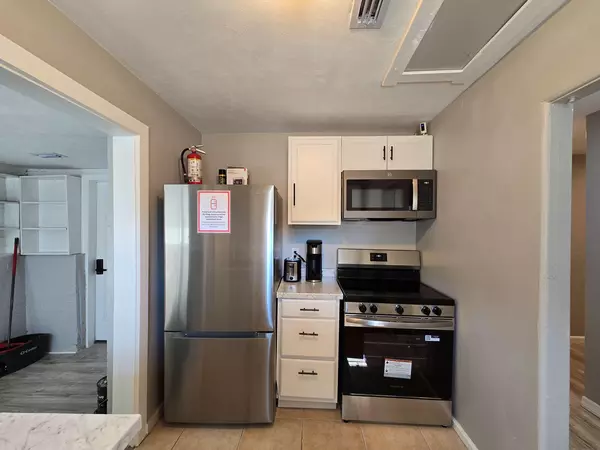 Coliving in Daytona Beach - Outer Orlando, Orlando