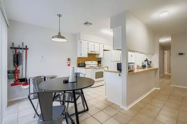 Coliving in Garrison Park - South Austin, Austin