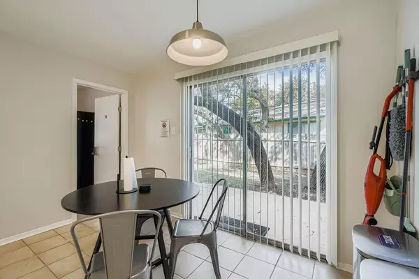 Coliving in Garrison Park - South Austin, Austin