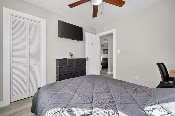 Coliving in Grant Park Tampa - East Tampa, Tampa