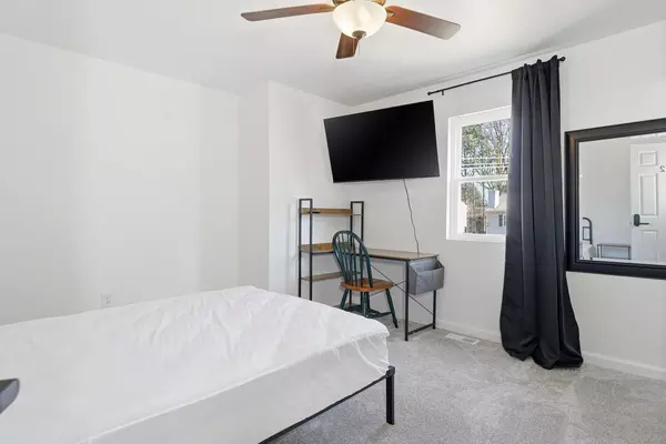 Coliving in Woodstock GA - North Atl, Atlanta