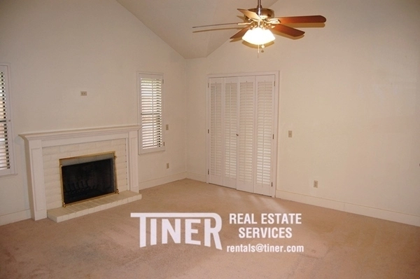 3 bedrooms apartment for rent in Sierra Oaks - East SAC, Sacramento