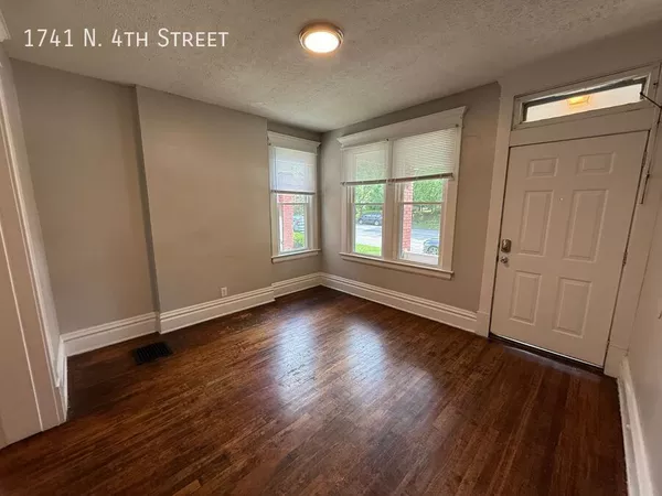 4 bedrooms apartment for rent in Indianola Terrace - North Columbus, Columbus