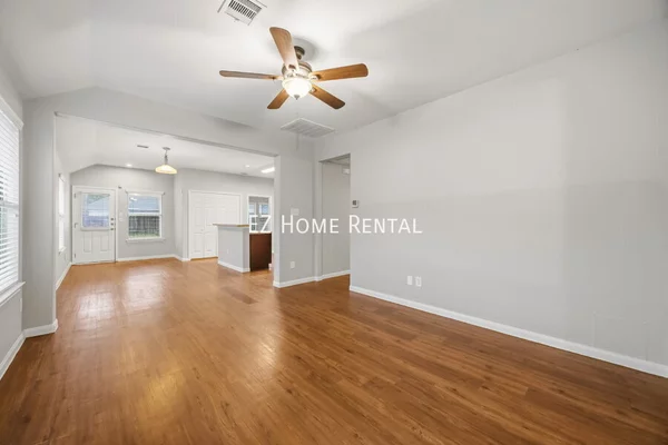3 bedrooms apartment for rent in Greater Greenspoint - Ne Houston, Houston