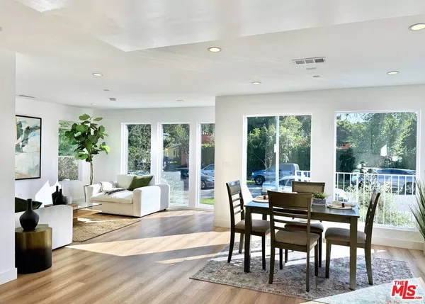 3 bedrooms apartment for rent in Mid City - Central Los Angeles, Los Angeles