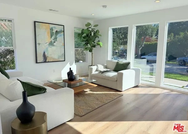 3 bedrooms apartment for rent in Mid City - Central Los Angeles, Los Angeles