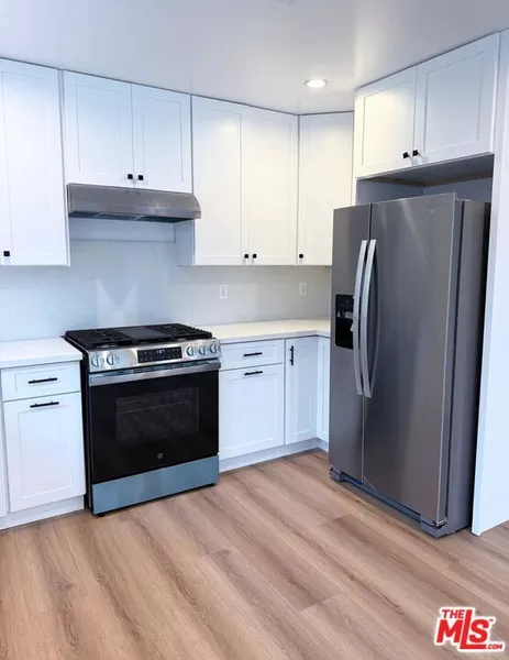 3 bedrooms apartment for rent in Mid City - Central Los Angeles, Los Angeles