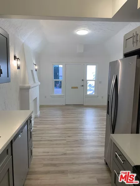 2 bedrooms apartment for rent in Mid City - Central Los Angeles, Los Angeles