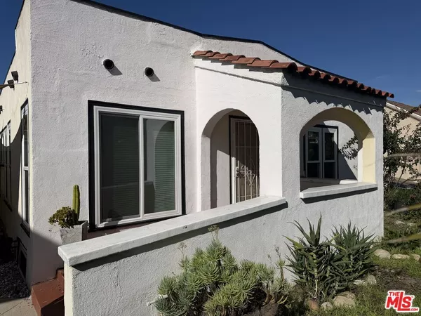 2 bedrooms apartment for rent in Mid City - Central Los Angeles, Los Angeles