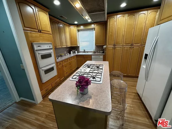 3 bedrooms apartment for rent in Mid City - Central Los Angeles, Los Angeles