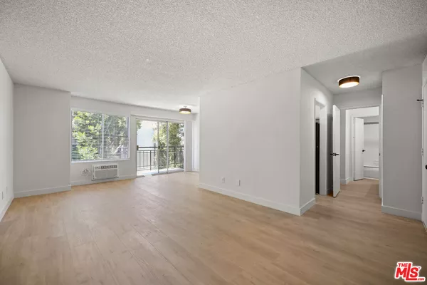 3 bedrooms apartment for rent in Sawtelle - Westside / South Bay, Los Angeles