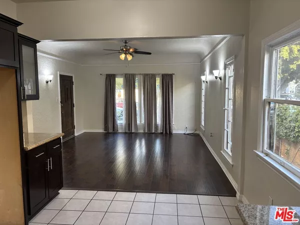 2 bedrooms apartment for rent in Mid City - Central Los Angeles, Los Angeles