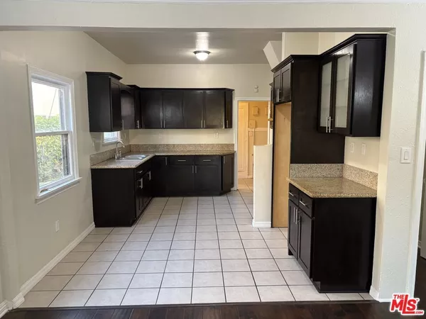 2 bedrooms apartment for rent in Mid City - Central Los Angeles, Los Angeles