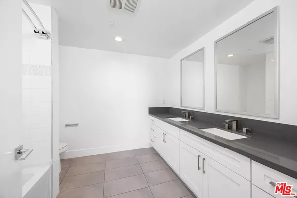 3 bedrooms apartment for rent in Harvard Heights - Central Los Angeles, Los Angeles