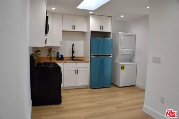 1 bedroom apartment for rent in Arlington Heights - Central Los Angeles, Los Angeles