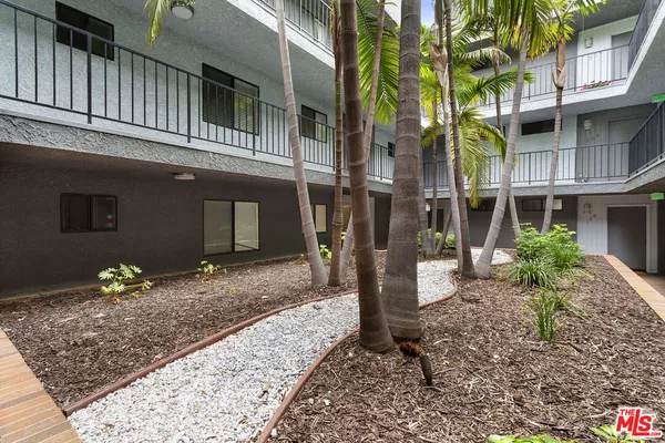 2 bedrooms apartment for rent in Brentwood - Westside / South Bay, Los Angeles